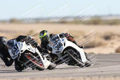 media/Dec-07-2025-CVMA (Sun) [[3e7d2de5dc]]/Race 11-Formula 2-CVMA Hooligans-American Thunder/